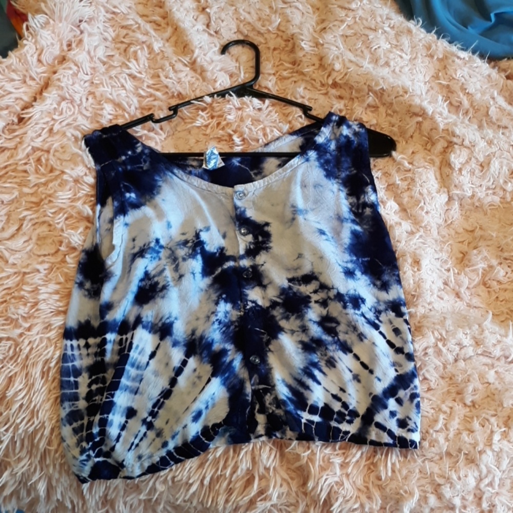 Tidied tank top